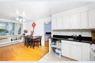 4317 Union Street #2B, Flushing, NY 11355 - Photo 4