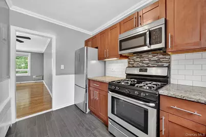 8 Wildwood Road #A17, Hartsdale, NY 10530 - Photo 8