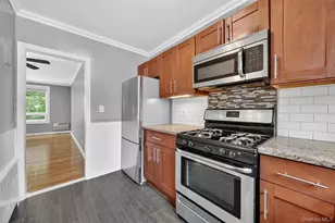 8 Wildwood Rd, Hartsdale, NY 10530 - Photo 8