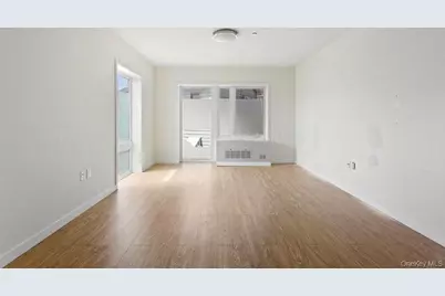 120 N Pearl Street #402, Port Chester, NY 10573 - Photo 4