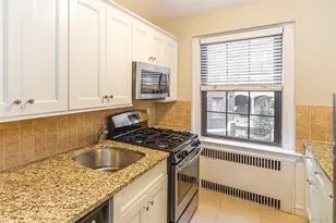 35 Parkview Ave, Bronxville, NY 10708 - Photo 6