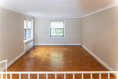 35 Parkview Avenue #4J, Bronxville, NY 10708 - Photo 4