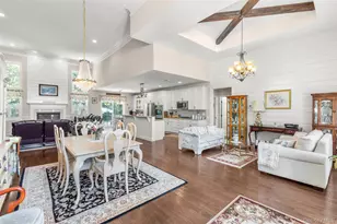 27 Wild Flower Dr, Ridge, NY 11961 - Photo 4