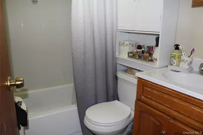 61 Saint Peters Drive, Brentwood, NY 11717 - Photo 18