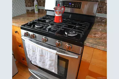 118-18 Union Turnpike #9L, Kew Gardens, NY 11415 - Photo 10