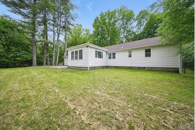 37 Roslyn Street, Ellenville, NY 12428 - Photo 24