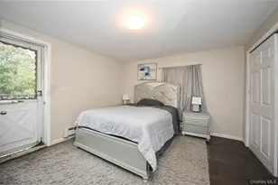 10 Pinebrook Ave, West Hempstead, NY 11552 - Photo 12