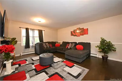 10 Pinebrook Avenue, West Hempstead, NY 11552 - Photo 2