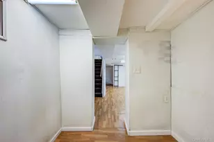 91-29 220th St, Queens Village, NY 11428 - Photo 26