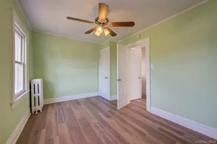 91-29 220th St, Queens Village, NY 11428 - Photo 14