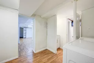 91-29 220th St, Queens Village, NY 11428 - Photo 20