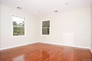 95 E Pulaski Rd, Huntington Station, NY 11746 - Photo 32