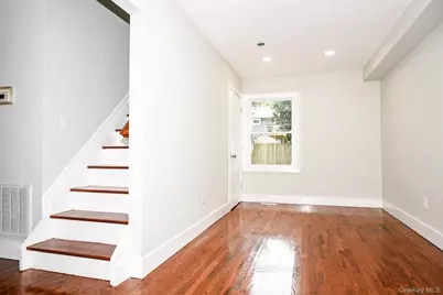 95 E Pulaski Road, Huntington Station, NY 11746 - Photo 8