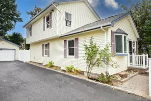 95 E Pulaski Rd, Huntington Station, NY 11746 - Photo 2