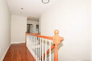 95 E Pulaski Rd, Huntington Station, NY 11746 - Photo 16