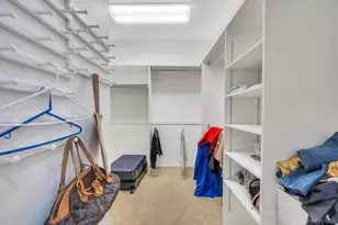 25 Wildwood Dr, Syosset, NY 11791 - Photo 16