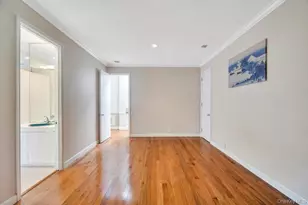 25 Wildwood Dr, Syosset, NY 11791 - Photo 22