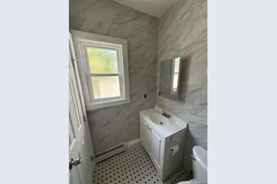 6 Lockwood Avenue #1W, Yonkers, NY 10701 - Photo 10