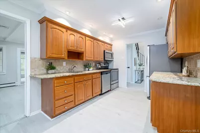 62 Julbet Drive, Sayville, NY 11782 - Photo 10