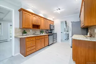 62 Julbet Dr, Sayville, NY 11782 - Photo 10