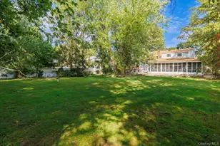 62 Julbet Dr, Sayville, NY 11782 - Photo 34