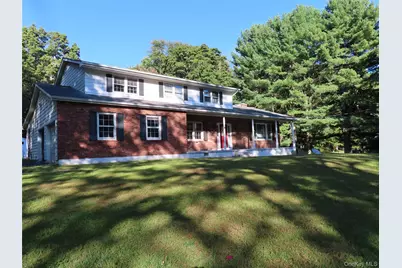 26 Darren Road, Lagrangeville, NY 12540 - Photo 2