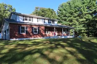 26 Darren Rd, Lagrangeville, NY 12540 - Photo 2