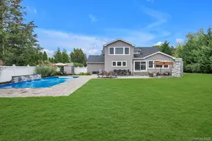 27 Brittany Ct, Northport, NY 11768 - Photo 26