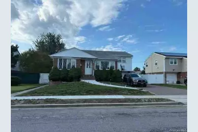 101 Hillary Lane, Westbury, NY 11590 - Photo 1