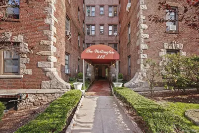 312 Main Street #3B, White Plains, NY 10601 - Photo 2