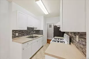 312 Main St, White Plains, NY 10601 - Photo 8