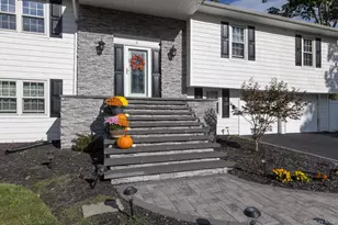 3 Henearly Dr, Miller Place, NY 11764 - Photo 2