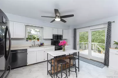 3 Henearly Drive, Miller Place, NY 11764 - Photo 8