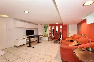 175-05 145th Dr, Springfield Gardens, NY 11434 - Photo 14