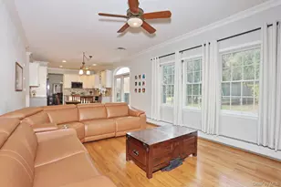 97 E Park Ave, Pearl River, NY 10965 - Photo 16