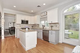 97 E Park Ave, Pearl River, NY 10965 - Photo 12