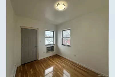 85-45 Britton Avenue, Elmhurst, NY 11373 - Photo 12