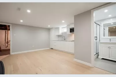 56-48 E. Hampton Boulevard, Oakland Gardens, NY 11364 - Photo 30