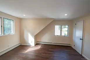 40 Center St, Ronkonkoma, NY 11779 - Photo 16