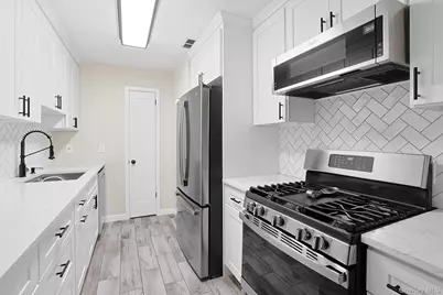 108 Sunfish Landing, Mohegan Lake, NY 10547 - Photo 14