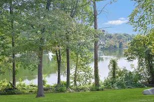 108 Sunfish Landing, Mohegan Lake, NY 10547 - Photo 32