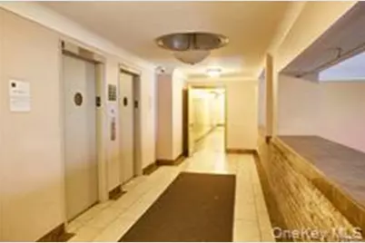 94-11 59th Avenue #D17, Elmhurst, NY 11373 - Photo 6