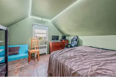 360 Arcadia Drive, West Islip, NY 11795 - Photo 16