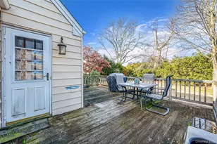 360 Arcadia Dr, West Islip, NY 11795 - Photo 24