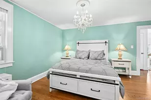 57 Hollywood Ct, Rockville Centre, NY 11570 - Photo 14