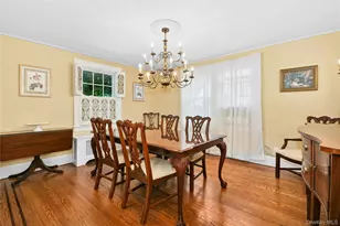 57 Hollywood Ct, Rockville Centre, NY 11570 - Photo 6
