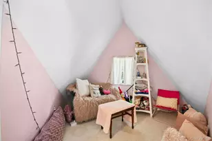 57 Hollywood Ct, Rockville Centre, NY 11570 - Photo 22