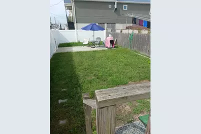 1317 Cross Bay Boulevard, Broad Channel, NY 11693 - Photo 16