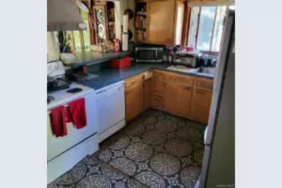 169 Northside Road, Wading River, NY 11792 - Photo 4