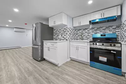 90-04 24th Road, East Elmhurst, NY 11369 - Photo 8